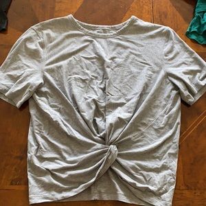 Lululemon gray shirt size 6